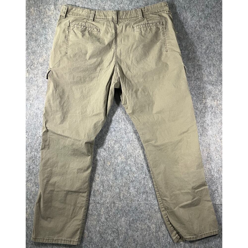 Wrangler Relaxed Fit Cargo Pants Mens 42x31 Cotton Spandex Stretch Utility Green - Picture 9 of 14